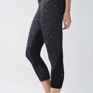 Lululemon run inspire crop athletic pants size 8